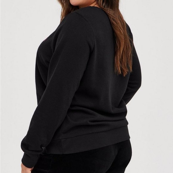 Torrid Schitt's Creek Sweatshirt Cozy Fleece Bebe It's Cold Outside Black 1X - Picture 2 of 9